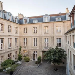 Mije Marais Paris